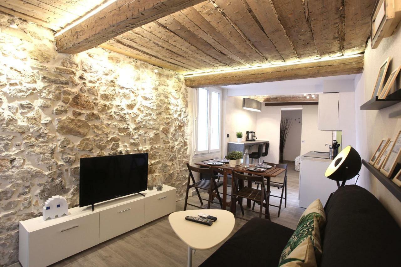 Gregbnb - T2 Ancien Et Moderne - Parking Inclus - 15min Gare Apartment Toulon